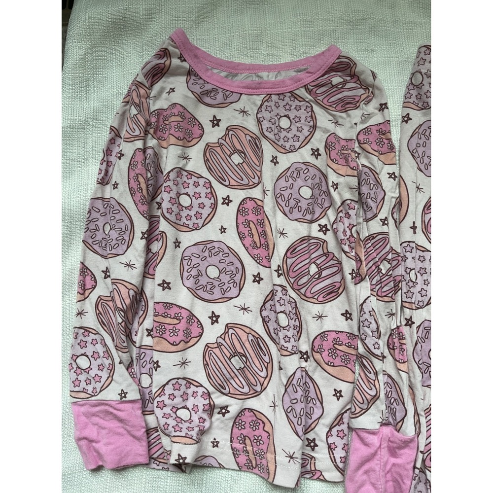Caden Lane Kids Pink Donut Print Bamboo Viscose Pajama Set Size 5T - Picture 3 of 4